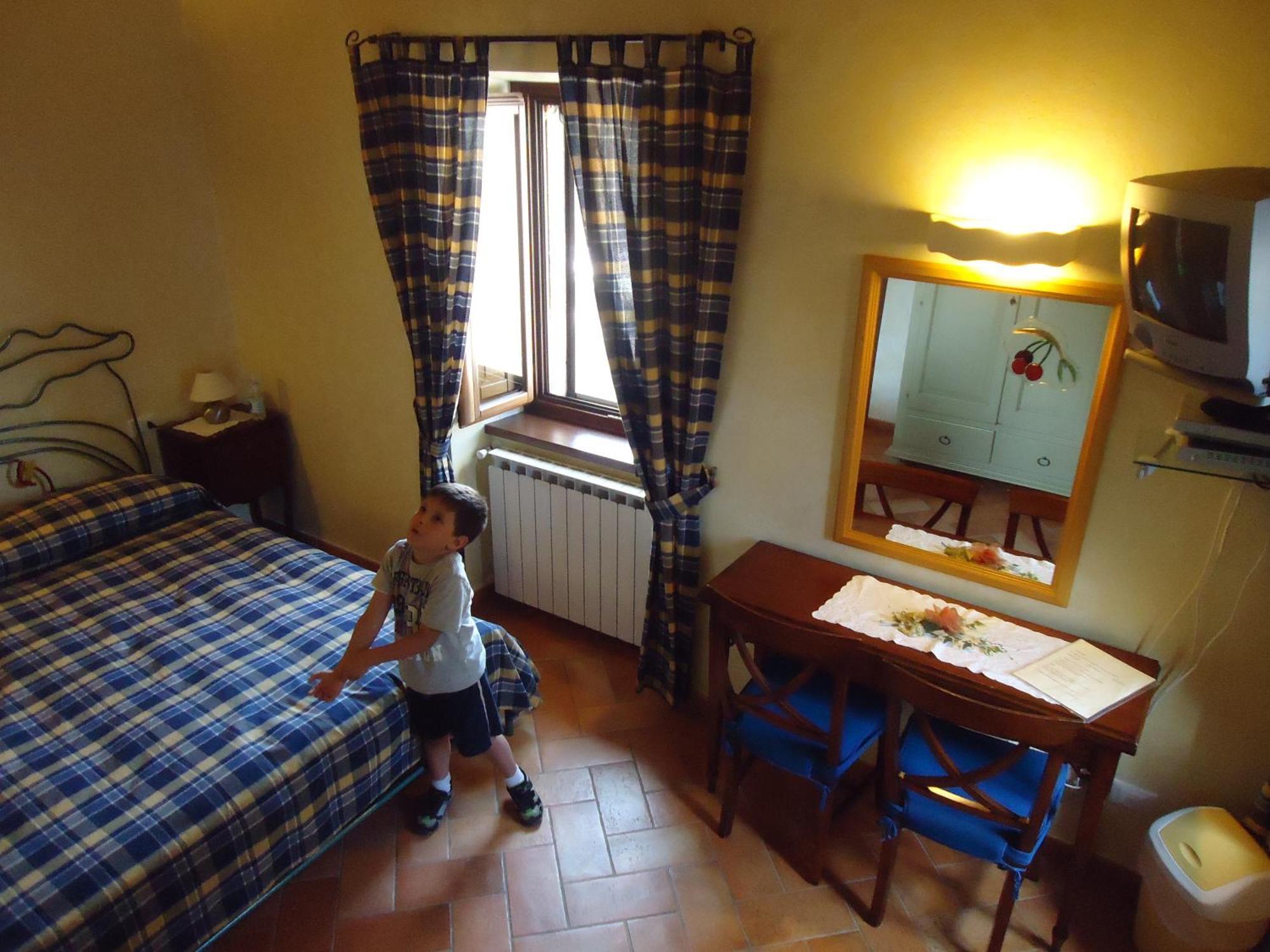 La Dimora Di D'Annunzio Bed and Breakfast Scanno Værelse billede